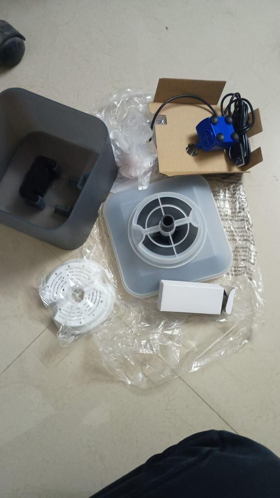 2L Small Pet Water Fountain for Kitten & Small Dog